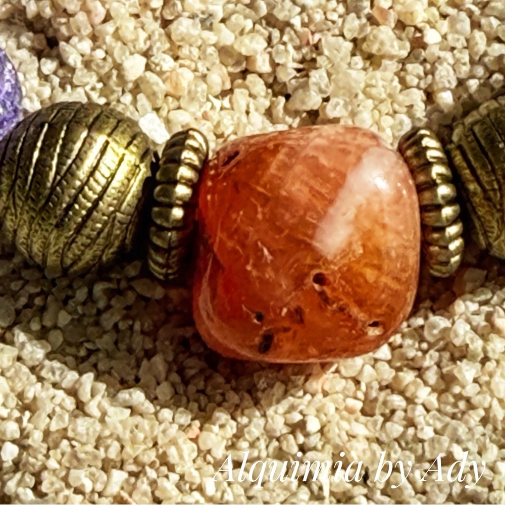 BOHO VINTAGE Purple QUARTZ , Green & CARNELIAN Beaded Stretch Bracelet BRONZE - Picture 2 of 4